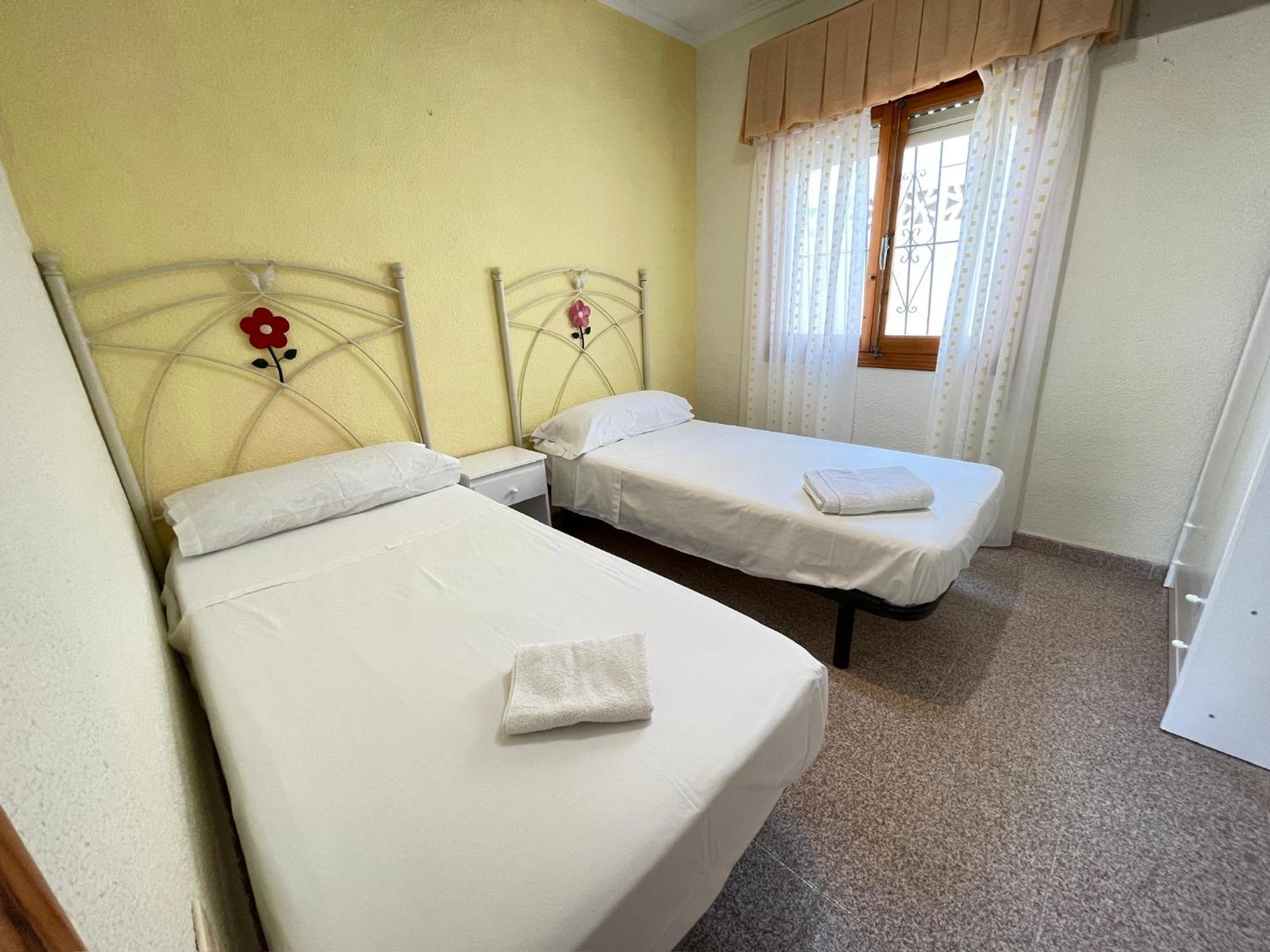 Villa Playa Mil Palmeras Campoamor Bagian luar foto